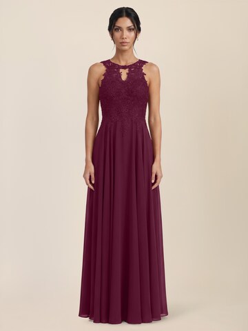 APART Evening Dress in Red: front