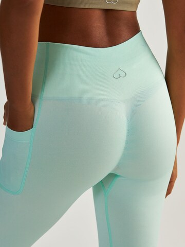 BeShaped Skinny Workout Pants 'Lift Me Up' in Blue