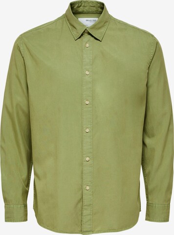 SELECTED HOMME Button Up Shirt in Green: front