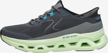 Baskets basses 'Slip-Ins: Glide-Step Altus' SKECHERS en gris : devant