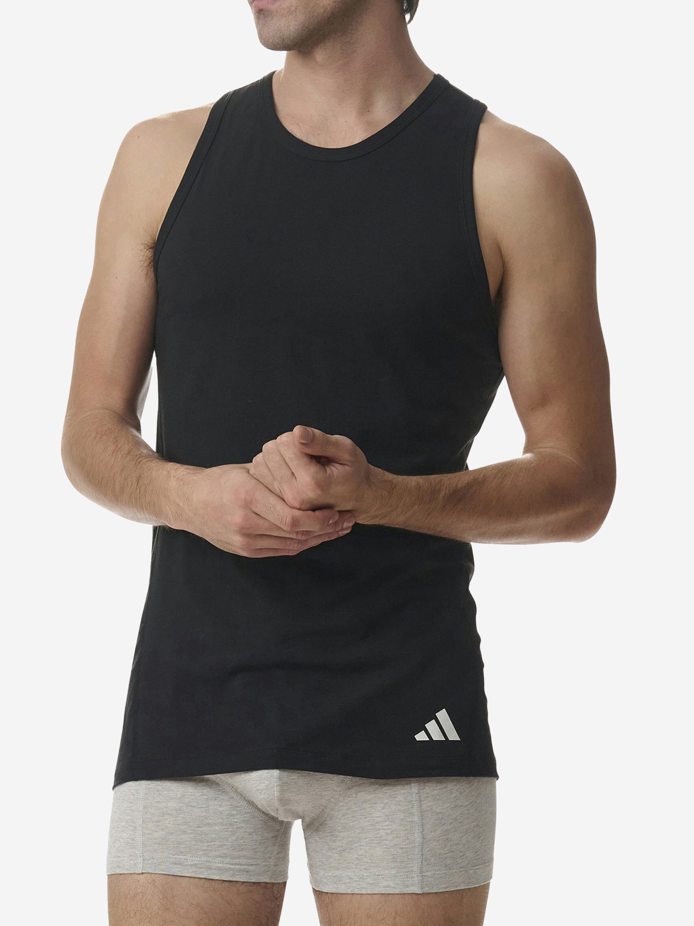 T-Shirt ADIDAS SPORTSWEAR en noir : devant