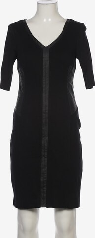 Expresso Dress in M in Black: front