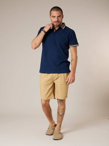 T-Shirt 'Kaelen' Deeluxe en bleu