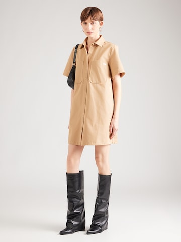 HUGO Ingruhák 'Kandira' - bézs: elől