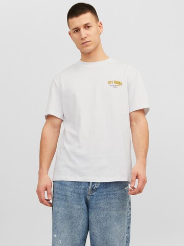 T-Shirt 'FEAST' JACK & JONES en blanc : devant
