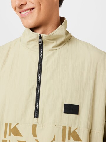 Calvin Klein Jeans Jacke in Beige