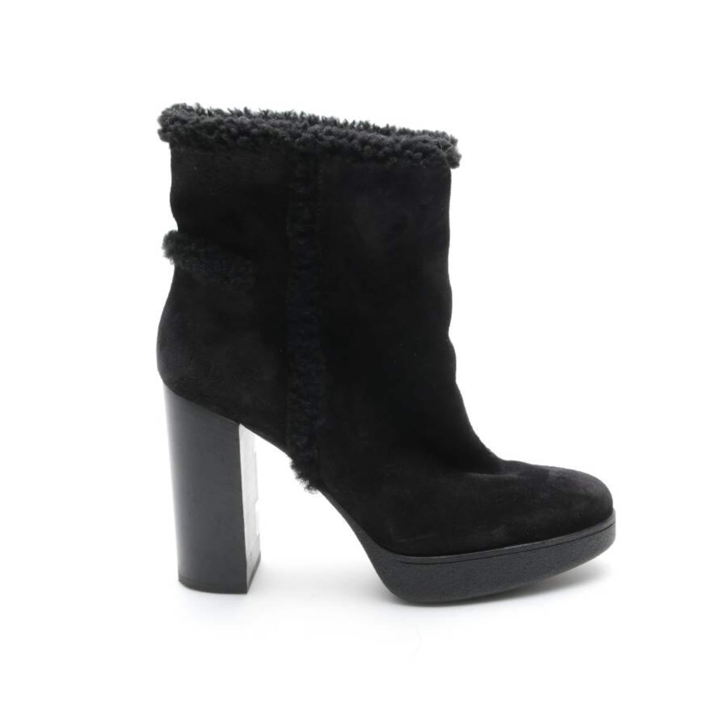 Tod's Stiefeletten 39 in Schwarz: Vorderseite