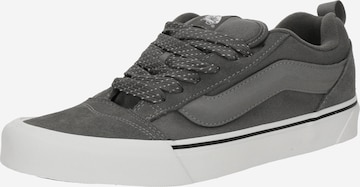 VANS Matalavartiset tennarit 'Knu Skool' värissä harmaa: etupuoli