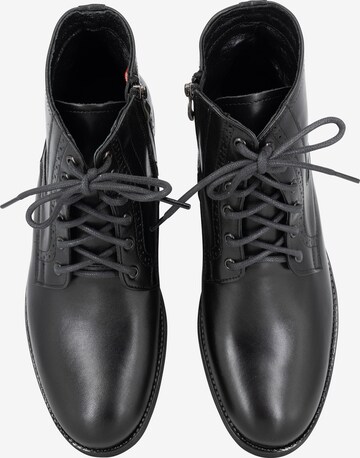 DreiMaster Vintage Lace-Up Boots in Black