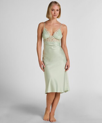Hunkemöller Negligee in Green: front