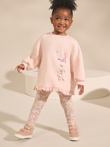 Next - Conjunto 'Frill Hem' en rosa