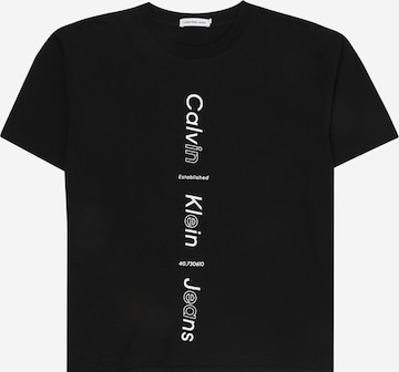 Tricou de la Calvin Klein Jeans pe negru: față