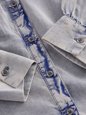 Next Blus i grå