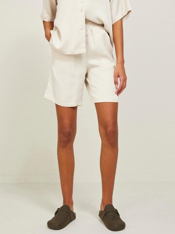 JJXX Regular Shorts 'Malli' in Beige: predná strana