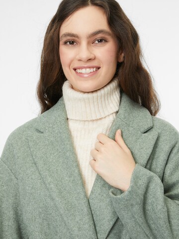 Manteau mi-saison 'Fortune' VERO MODA en vert