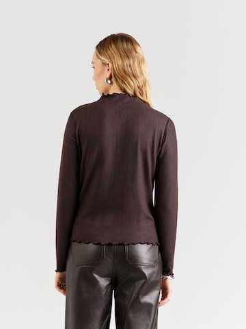 monari - Camiseta en marrón