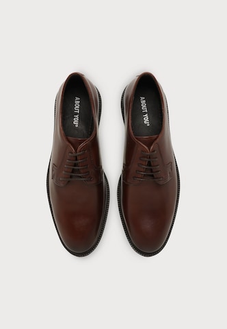 ABOUT YOU Lace-Up Shoes 'Jimmy' in Brown