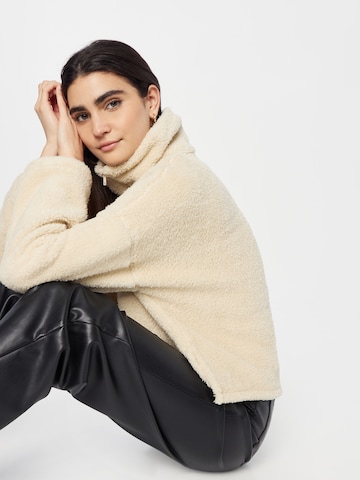 Monki Collegepaita värissä beige