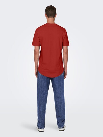 Only & Sons Regular fit T-shirt 'MATT' i röd