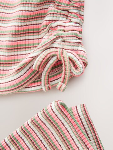 Next - Conjunto en rosa