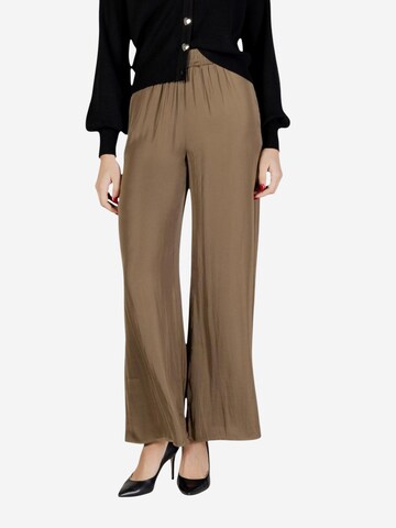 Wide leg Pantaloni '261-PWENDA' di Morgan De Toi in verde