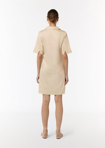Robe COMMA en beige : derrière