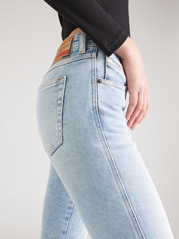 DIESEL Slimfit Jeans '2015 BABHILA' i blå