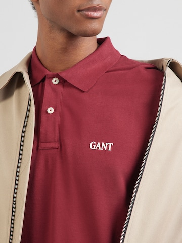 GANT Футболка в Красный