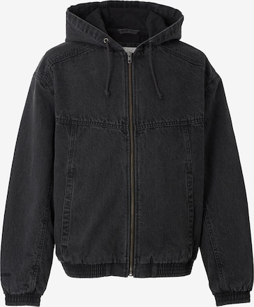 HOLLISTER Välikausitakki värissä musta: etupuoli