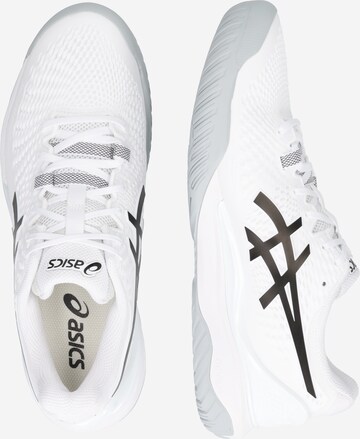 Chaussure de sport 'RESOLUTION 9' ASICS en blanc