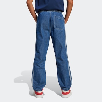 ADIDAS ORIGINALS Loose fit Jeans in Blue
