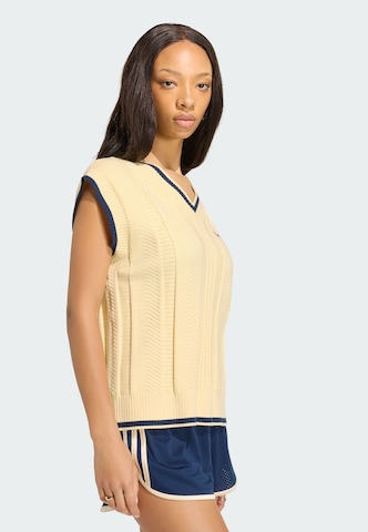 ADIDAS ORIGINALS Trui in Beige: voorkant