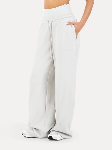 Loosefit Pantalon Smilodox en gris