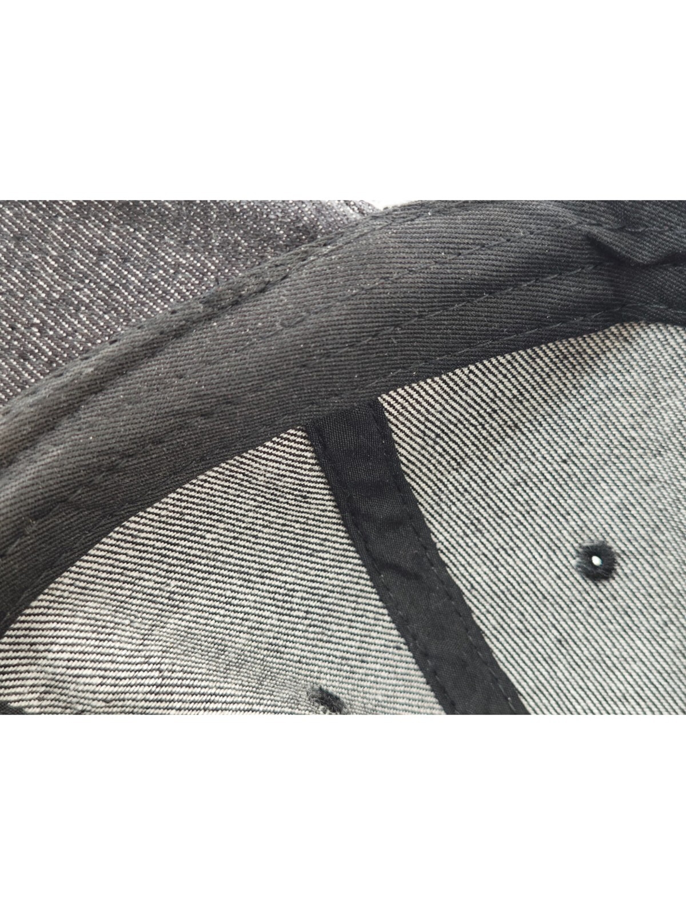 styleBREAKER Cap 'Jeans Baseball Cap' in Black