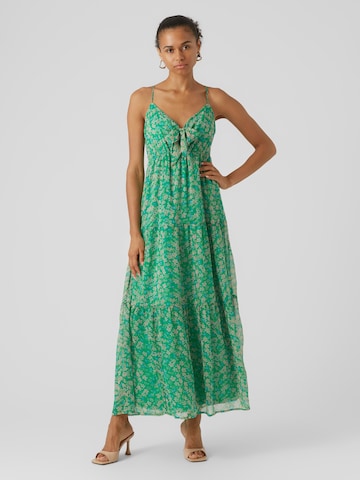 Robe d’été 'Smilla' VERO MODA en vert