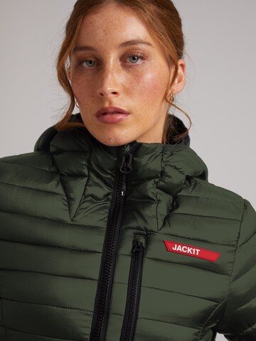 JACK1T Jacke ' SATEL1TE Longline Daunenjacke 2.0 ' in Grün