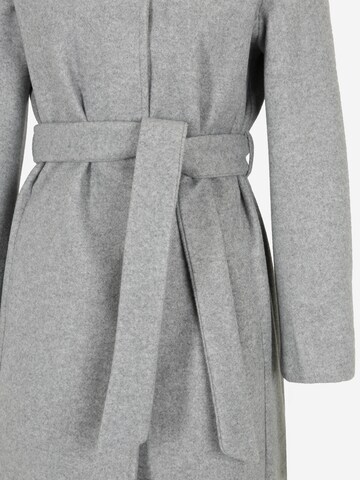 Vero Moda Petite Mantel in Grau