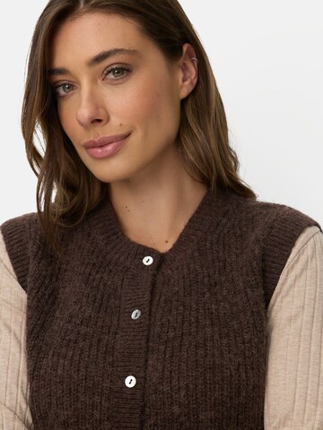CAMEL ACTIVE Strickweste mit Knopfleiste in Braun