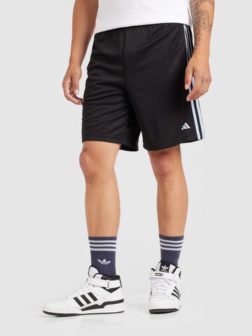 Loosefit Pantaloni sportivi di ADIDAS PERFORMANCE in nero: frontale