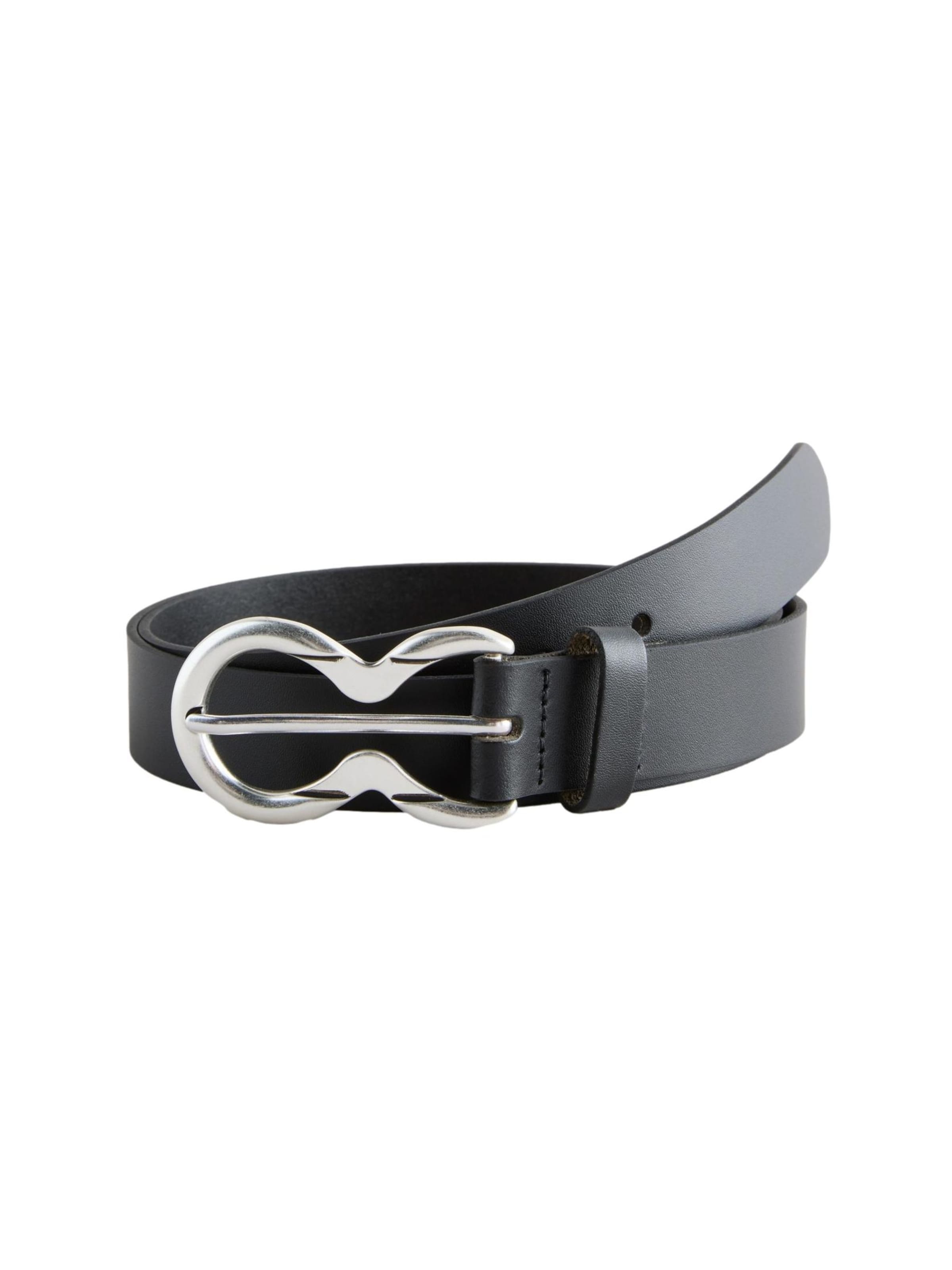 Next Ζώνη σε μαύρο, Άποψη προϊόντος