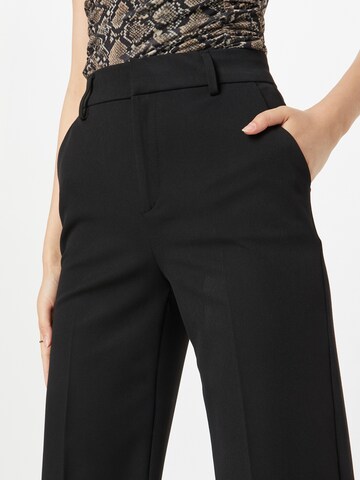 mbym Regular Trousers with creases in Black