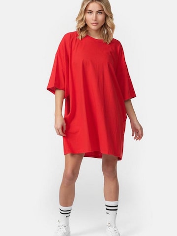 Worldclassca Oversized Shirt in Red: front