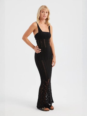 Abito in maglia di Hiccup in nero