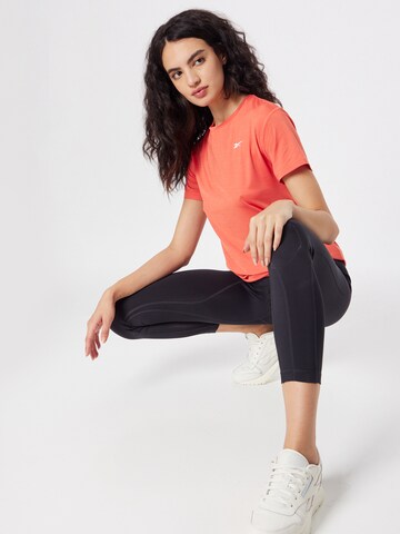 T-shirt fonctionnel Reebok en orange