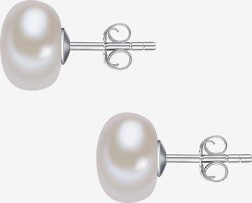 Valero Pearls Earrings in Silver