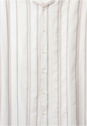 Clean Cut Copenhagen Comfort fit Overhemd 'Evald' in Beige