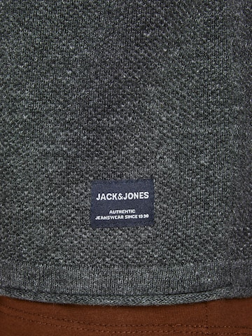 JACK & JONES سترة مُحاكة 'Hill' بلون رمادي