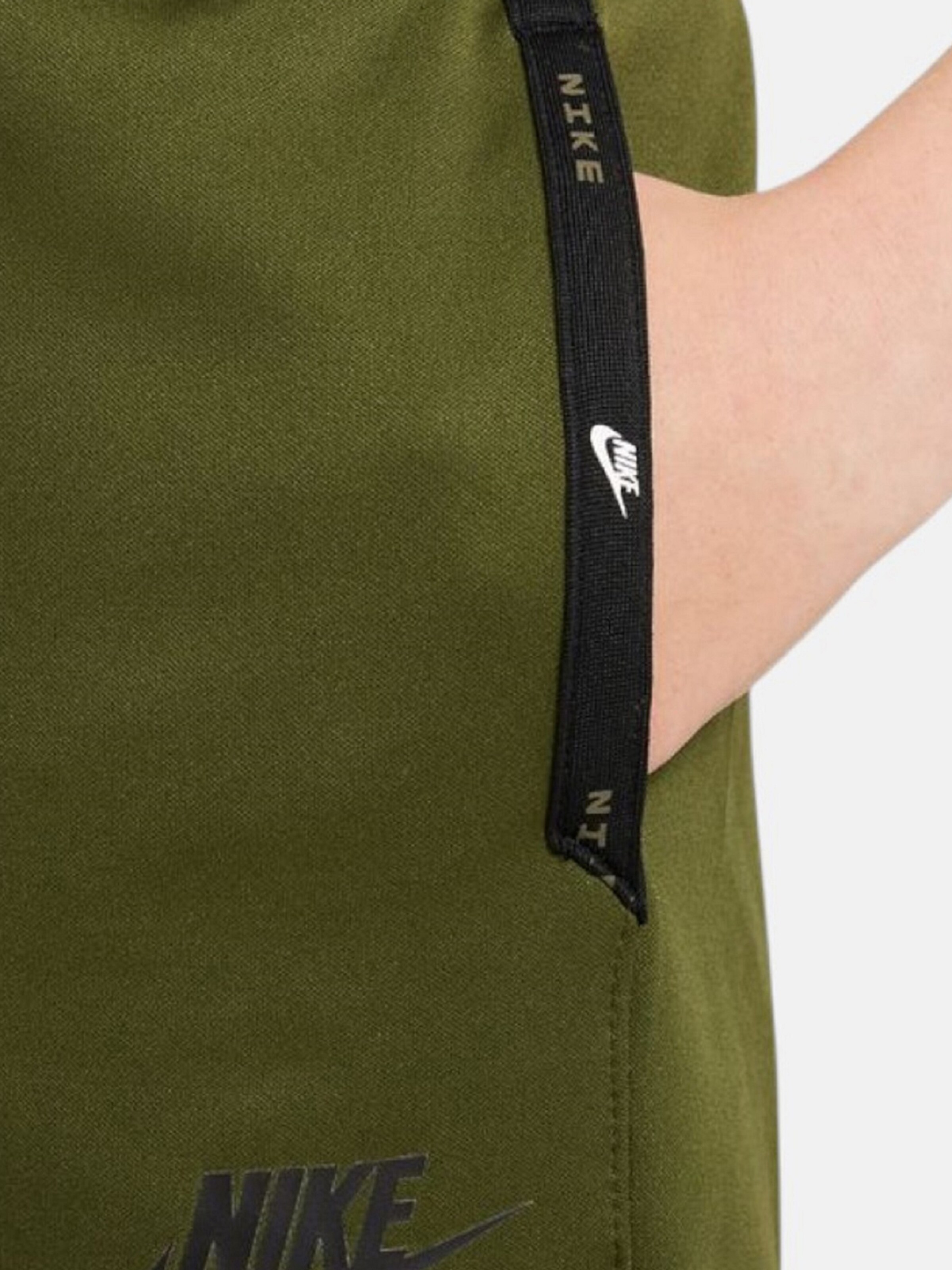 Completo per l'allenamento di Nike Sportswear in verde