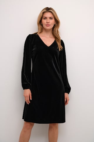 Robe Cream en noir : devant