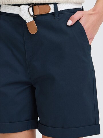 Oxmo Regular Chinoshorts inkl. Gürtel in Blau